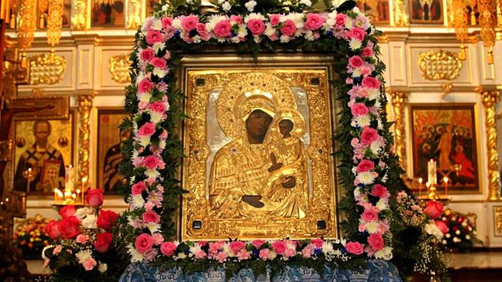 
Праздник Шуйско-Смоленской иконы Богоматери 15 ноября 2022 года: что можно и что запрещено делать в этот день                