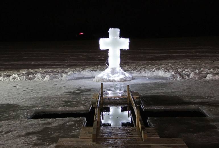 
Крещенская ночь с 18 по 19 января 2023 года, традиции празднования                