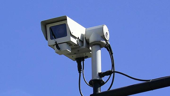 
Водителям приготовиться: какой новый штраф с дорожных камер появился в январе 2023 года                