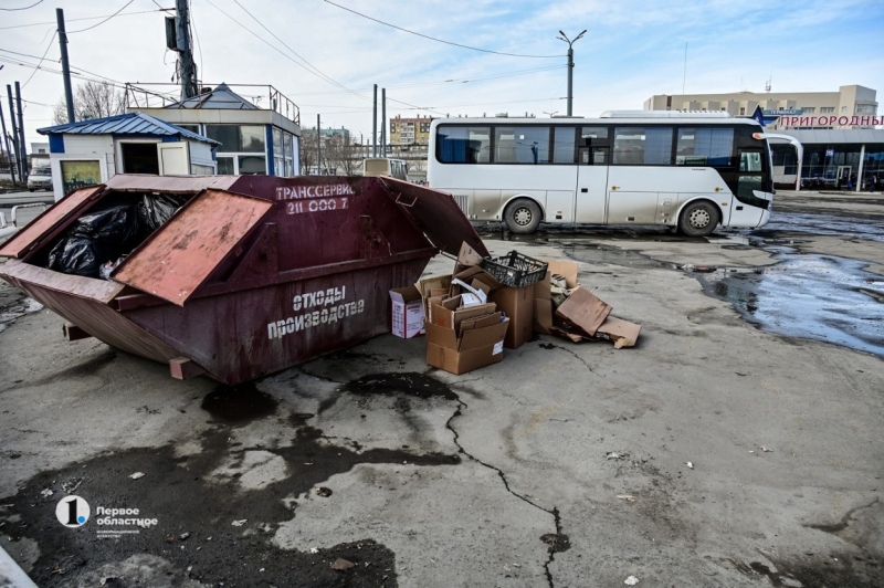 Вокзал не для двоих. С чем приходится мириться южноуральцам при поездках на междугородных автобусах