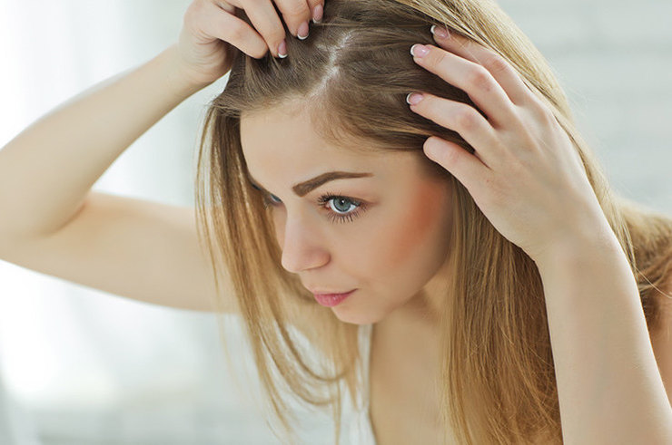 
«Эффект омоложения»: какой оттенок волос легко замаскирует морщины                