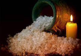 
Для исцеления и исполнения желаний: когда и как правильно готовить и использовать благовещенскую соль                