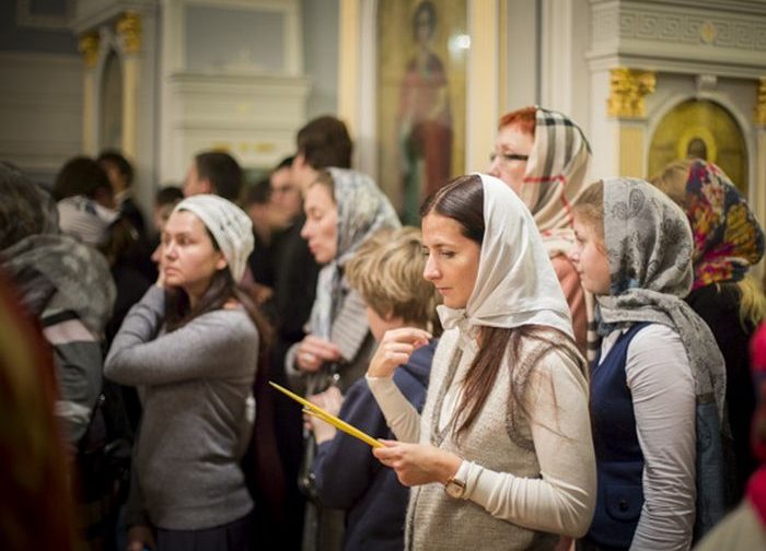 
Молитвы по дням для православных на Страстную неделю в 2023 году                