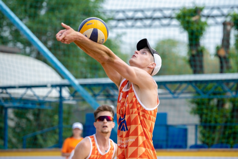 На турнире по пляжному волейболу в Магнитогорске разыграли призовой фонд в 1 миллион рублей