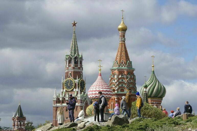 
Холодный фронт накрывает Россию: в каких регионах ожидаются заморозки и что ждать в Москве                