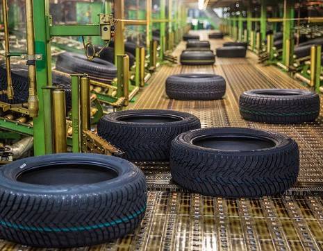 
История провала: как производитель шин Nokian Tyres потерял миллиарды, закрывая свои двери в России после СВО                