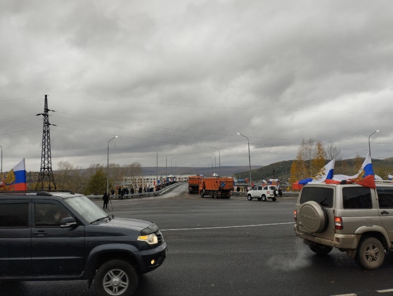 В Бакале запустили движение по новому спиральному мосту