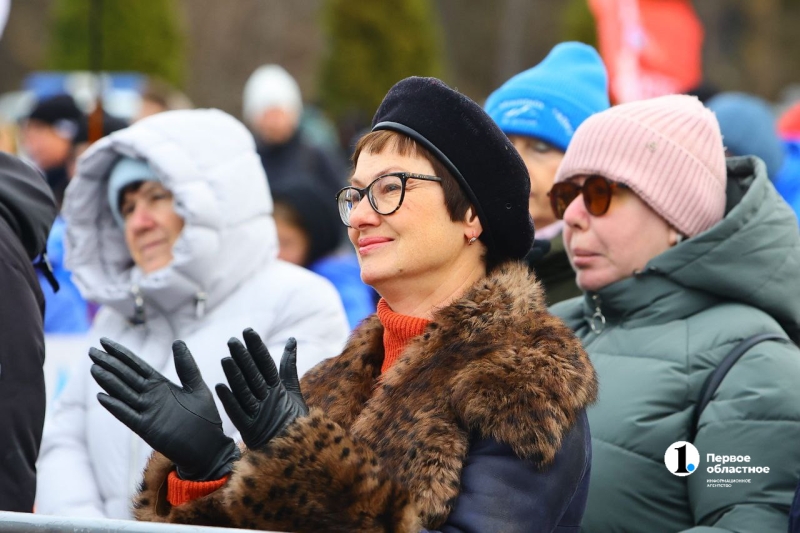 В челябинском парке Гагарина отметили День народного единства