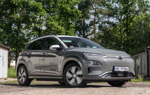 Hyundai Kona Electric załapie się na rządowe dopłaty. Cena po rabacie: od 105 826 zł